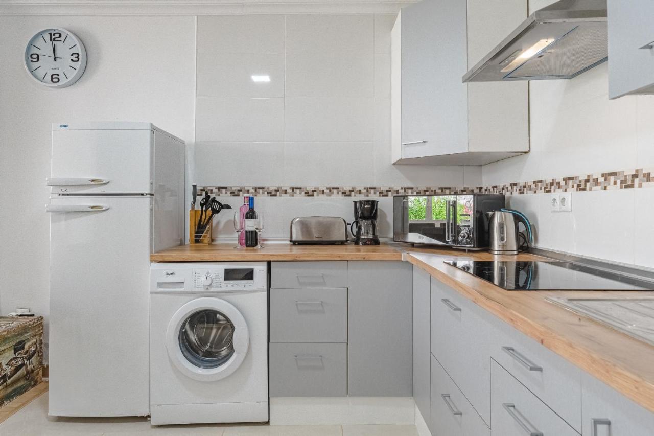 Apartamento Estudio Cantabrico - By Feel Your Holidays Costa Del Silencio Ngoại thất bức ảnh